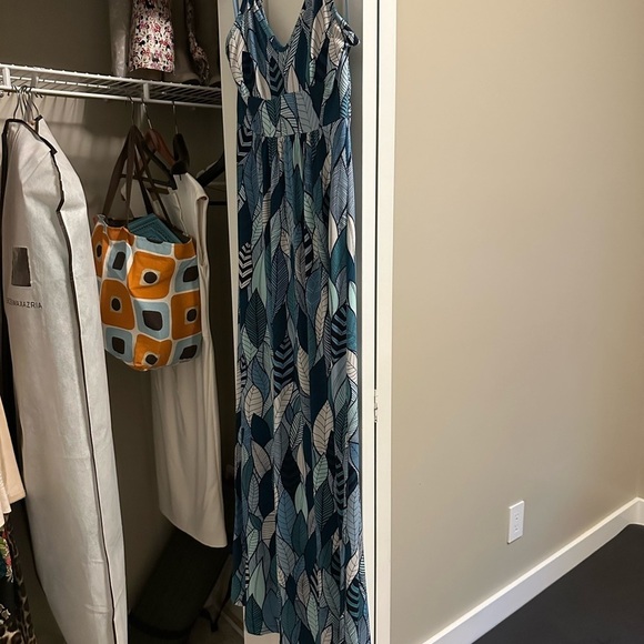 Tori Richard Dresses & Skirts - Blue and Green Leaf Print Maxi Dress